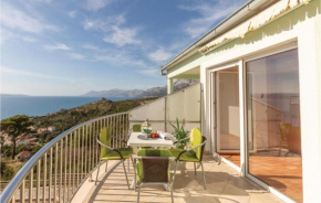 Gorgeous Apartment In Krvavica With Wifi